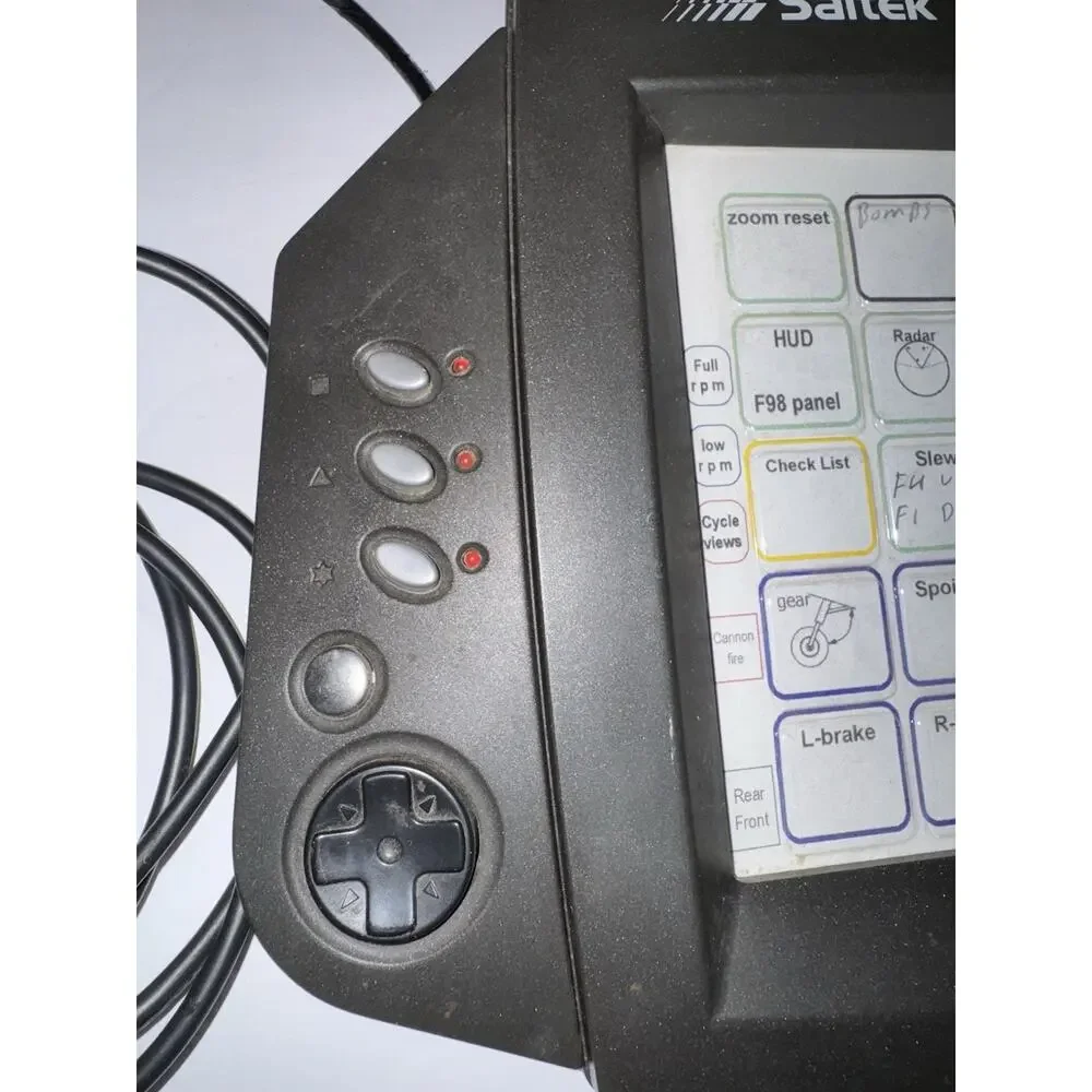 Vintage Saitek PC Dash Graphic Command Pad Gamepad Classic Collectors RARE